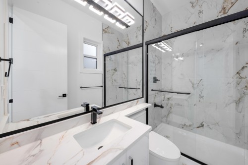 12671 106A Avenue, Surrey, BC 