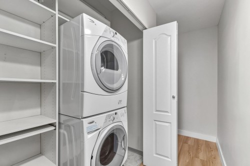 204-15176 Buena Vista Avenue, White Rock, BC 