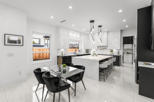 18446 68A Avenue, Surrey, BC 