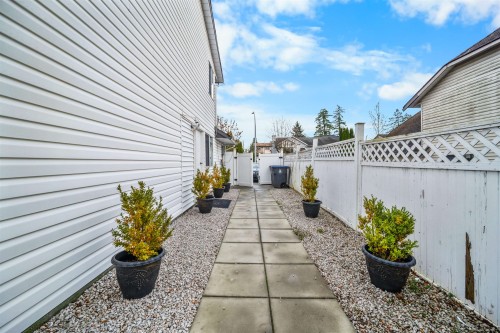 8873 143A Street, Surrey, BC 