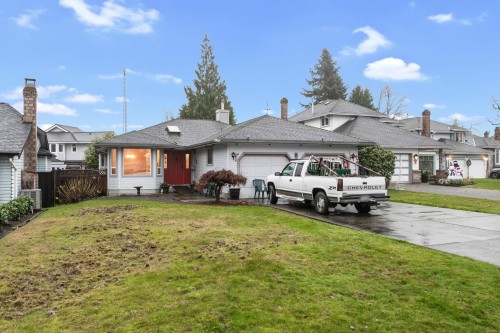 8728 213 Street  Langley, BC V1M 2A1