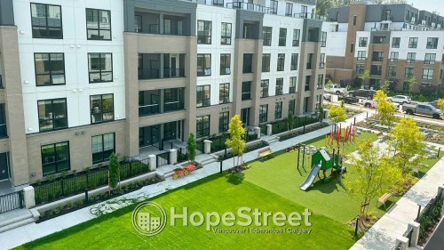 G406-8380 200A Street, Langley, BC 