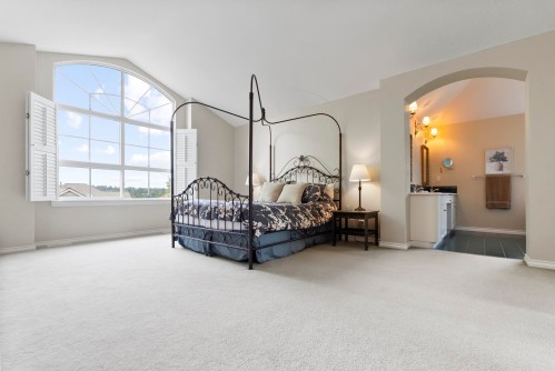 15355 Sequoia Drive, Surrey, BC 