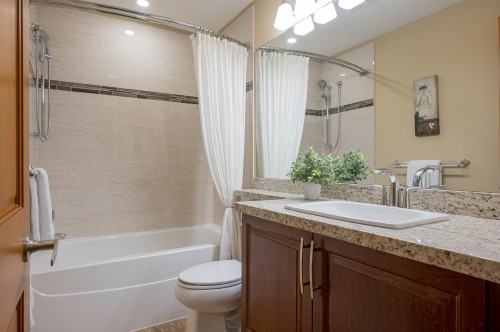 A503-8218 207A Street, Langley, BC 