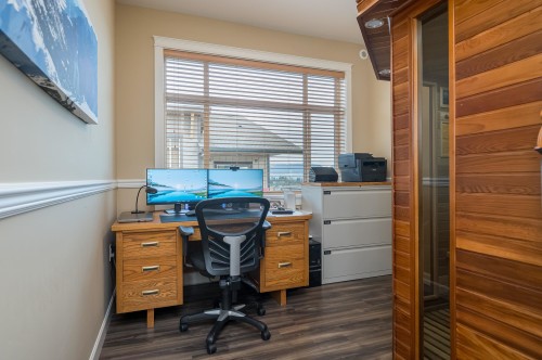 A503-8218 207A Street, Langley, BC 