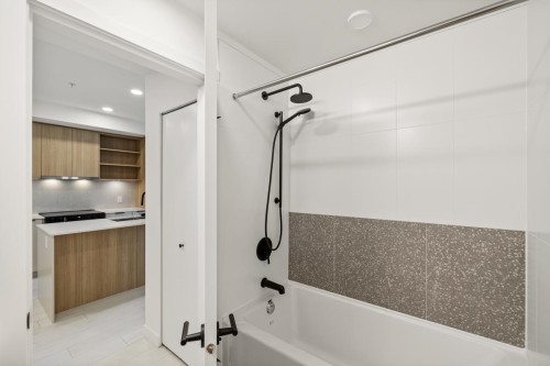 530-9456 134Th Street, Surrey, BC 