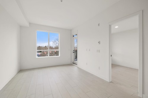 530-9456 134Th Street, Surrey, BC 