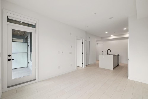 530-9456 134Th Street, Surrey, BC 