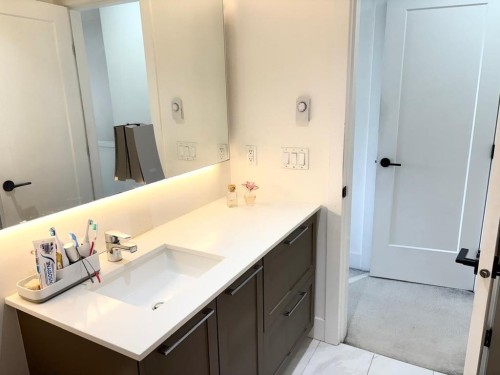 103-17578 57A Avenue, Surrey, BC 