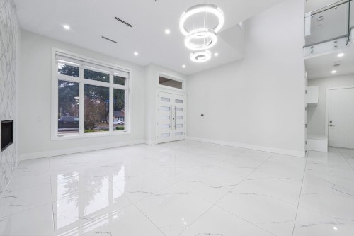 8665 154A Street, Surrey, BC 