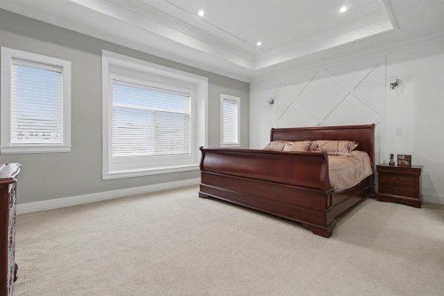 15648 82 Avenue, Surrey, BC 