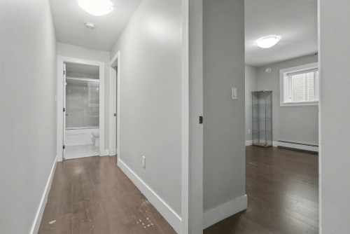 15648 82 Avenue, Surrey, BC 