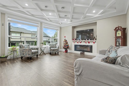 15648 82 Avenue, Surrey, BC 