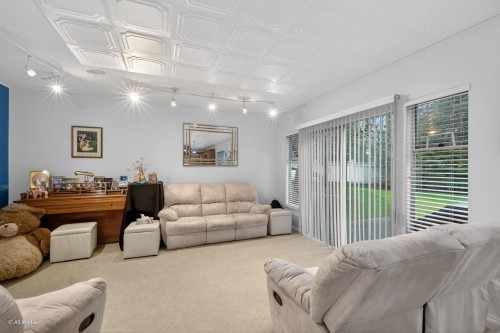 13747 63A Avenue, Surrey, BC 