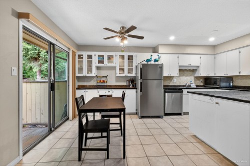 15-2998 Mouat Drive, Abbotsford, BC 