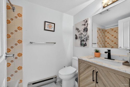 15-2998 Mouat Drive, Abbotsford, BC 