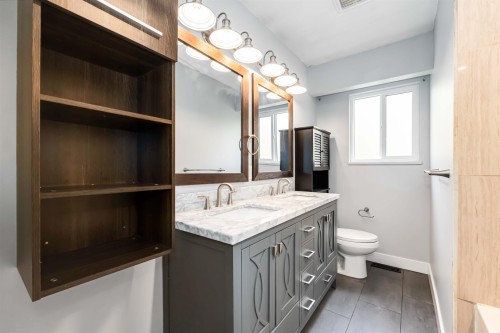 22990 70A Avenue, Langley, BC 