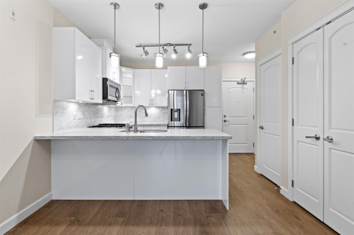 511-3535 146A Street, Surrey, BC 