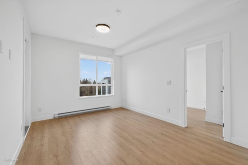 504-19885 76 Ave Alley, Langley, BC 