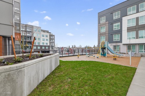 504-19885 76 Ave Alley, Langley, BC 