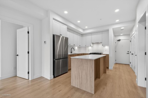 504-19885 76 Ave Alley, Langley, BC 