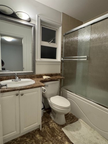 16226 96B Avenue, Surrey, BC 