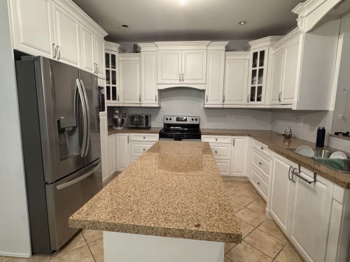 16226 96B Avenue, Surrey, BC 