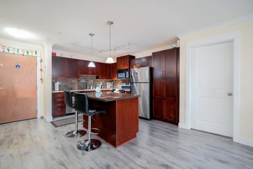 101-2955 Diamond Crescent, Abbotsford, BC 