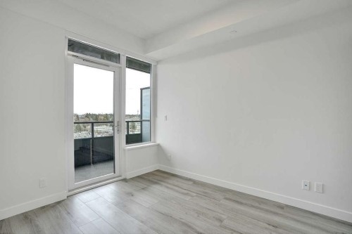 1202-10626 City Parkway, Surrey, BC 