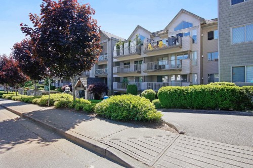 204-33478 Roberts Avenue, Abbotsford, BC 