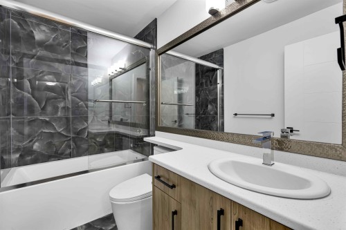 5712 144 Street, Surrey, BC 