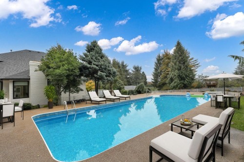 18040 20 Avenue, White Rock, BC 