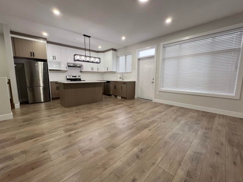 32927 3Rd Avenue, Mission, BC 