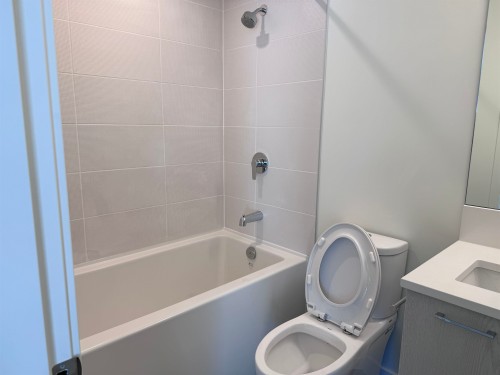 522-10777 138 Street, Surrey, BC 