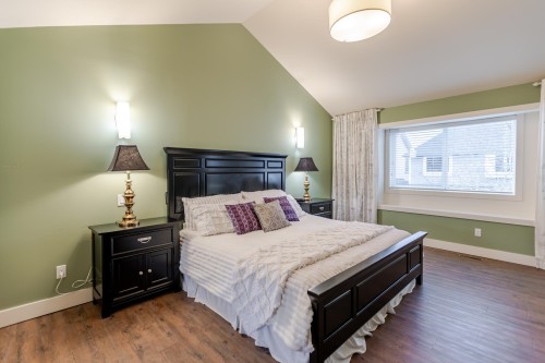 17336 0B Avenue, Surrey, BC 