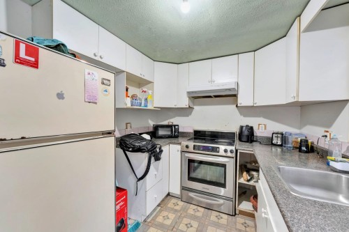 7910 124 Street, Surrey, BC 