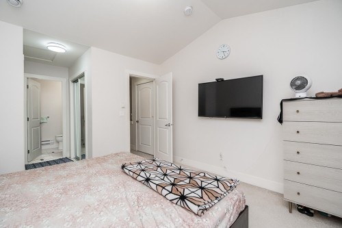 116-13898 64 Avenue, Surrey, BC 