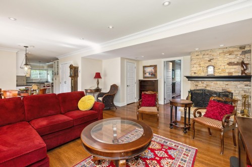 14418 16A Avenue, Surrey, BC 