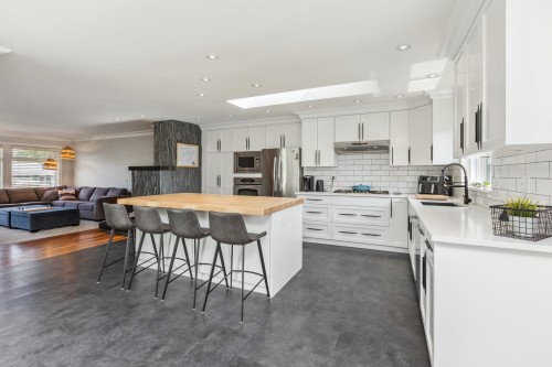 14418 16A Avenue, Surrey, BC 