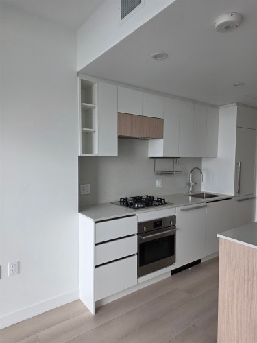 3607-13573 98A Avenue, Surrey, BC 