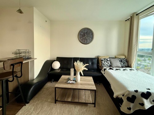 2515-13325 102A Avenue, Surrey, BC 