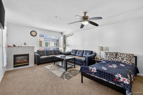 306-13780 76 Avenue, Surrey, BC 