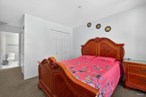 306-13780 76 Avenue, Surrey, BC 