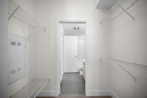 213-6468 195A Street, Surrey, BC 