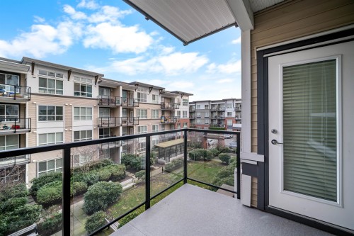 213-6468 195A Street, Surrey, BC 