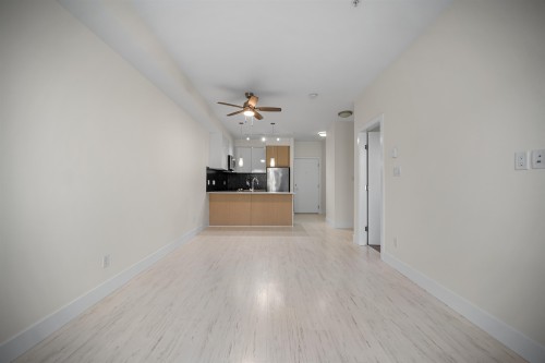 213-6468 195A Street, Surrey, BC 