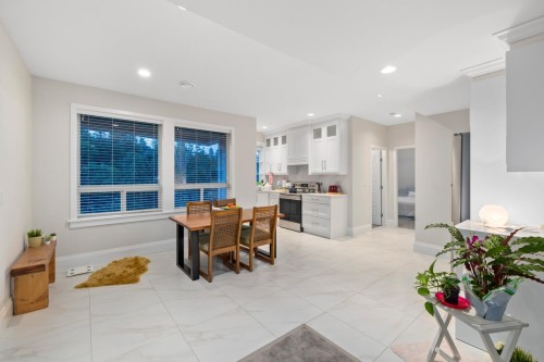 2736 Aquila Drive  Abbotsford, BC V3G 0C7