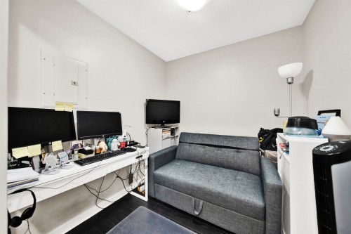 324-21009 56 Avenue, Langley, BC 