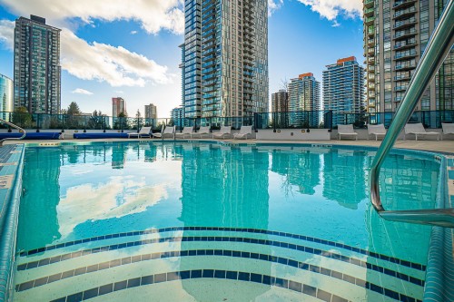2501-13428 105 Avenue, Surrey, BC 