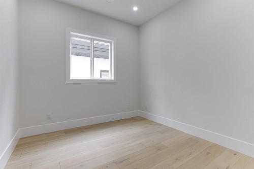 6914 204A Street, Langley, BC 